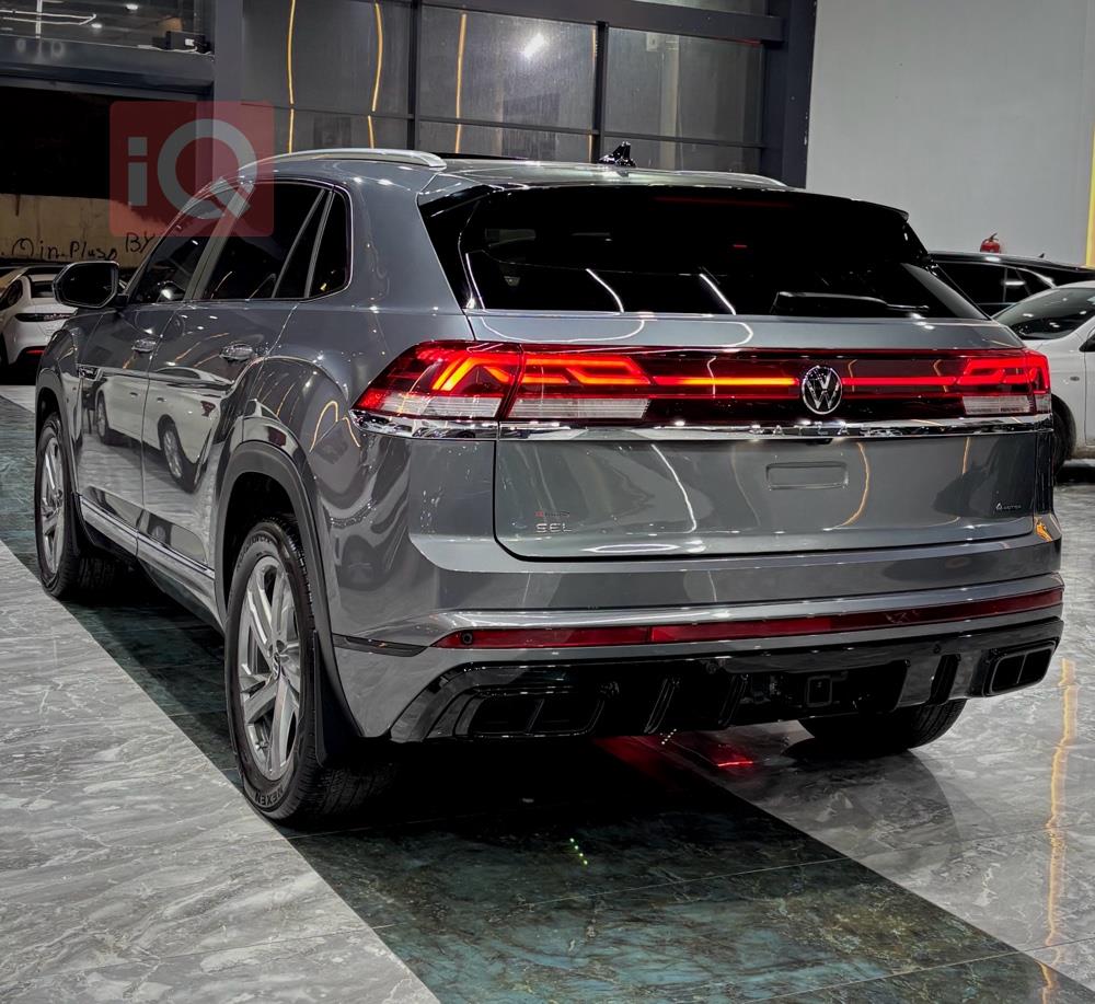 فولكسفاغن أطلس كروس سبورت